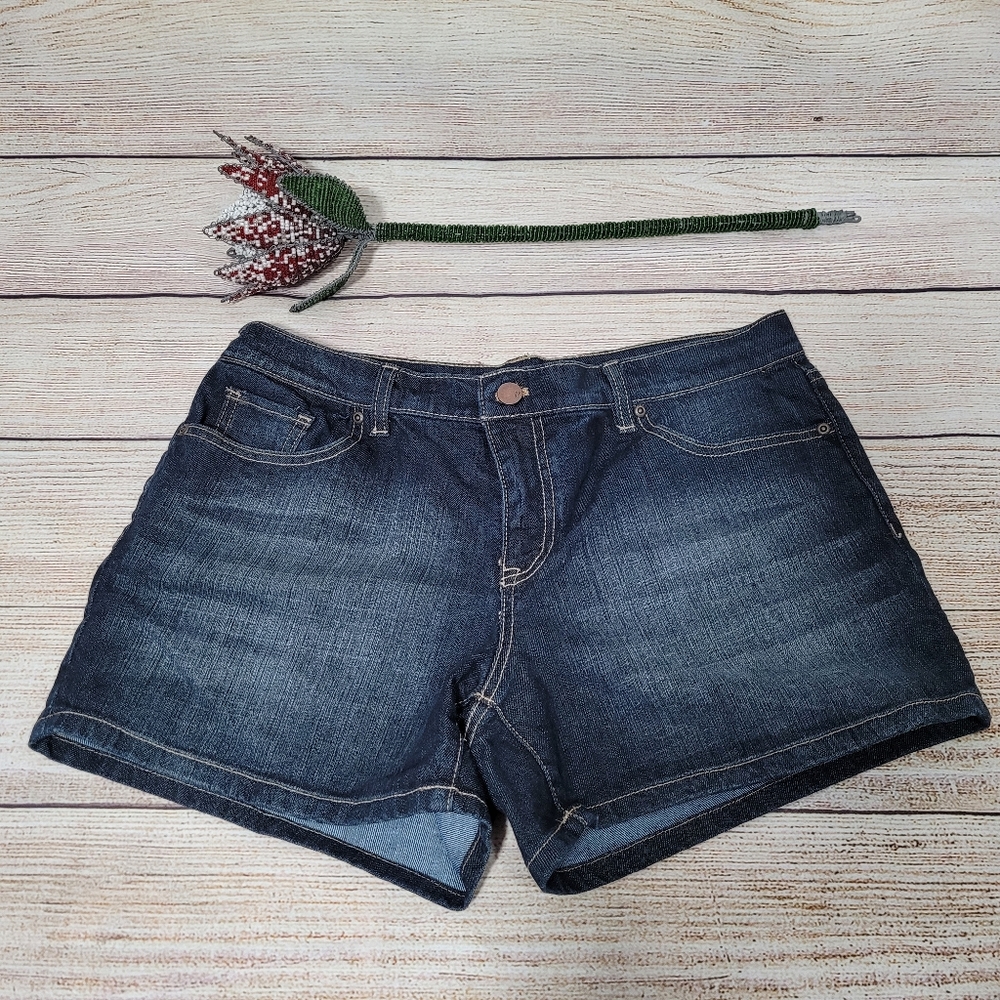 New York & Co Denim Short Sz 10